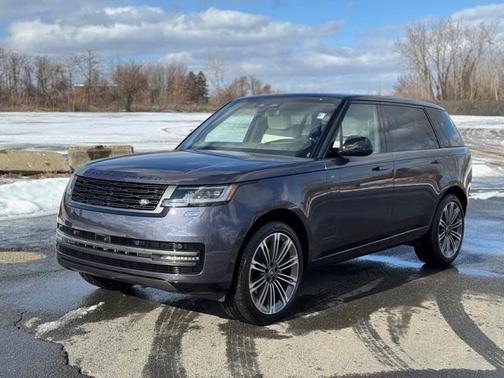 2025 Land Rover Range Rover P400 SE 7 Seat
