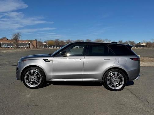 2025 Land Rover Range Rover Sport P460 Dynamic SE