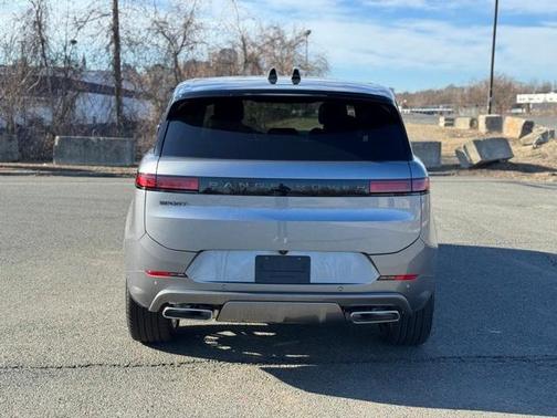 2025 Land Rover Range Rover Sport P460 Dynamic SE