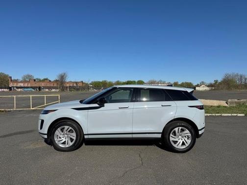 2024 Land Rover Range Rover Evoque Core S