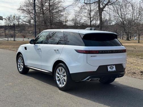 2025 Land Rover Range Rover Sport P360 S