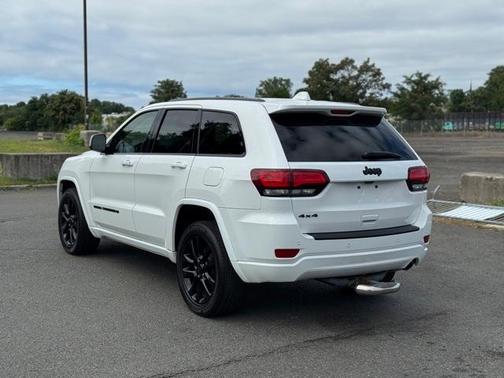 2022 Jeep Grand Cherokee WK Laredo