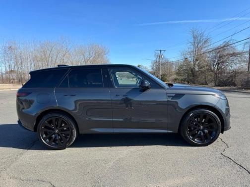 2025 Land Rover Range Rover Sport P530 Dynamic SE