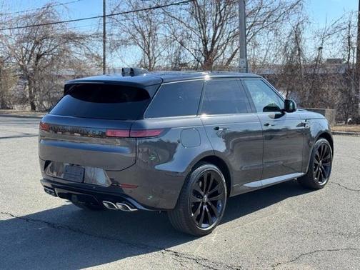 2025 Land Rover Range Rover Sport P530 Dynamic SE