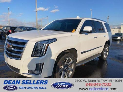 2019 Cadillac Escalade Luxury