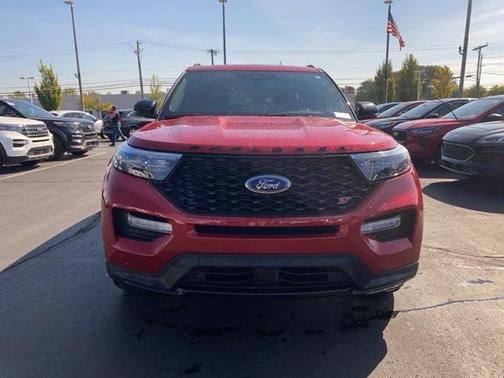 2023 Ford Explorer ST