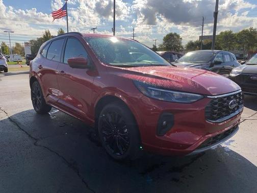 2024 Ford Escape ST-Line Elite