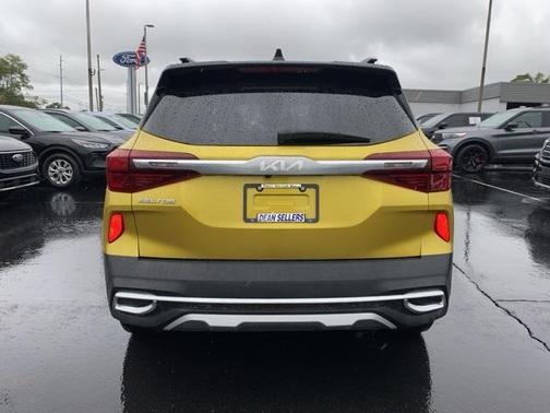 2023 Kia Seltos S