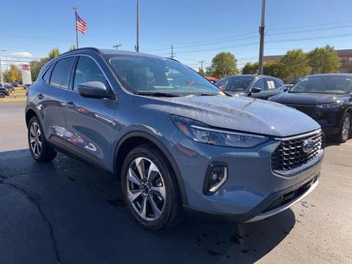 2023 Ford Escape Platinum