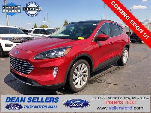 2022 Ford Escape Titanium