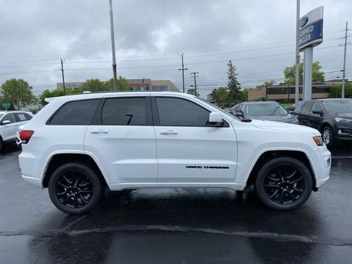 2019 Jeep Grand Cherokee Altitude