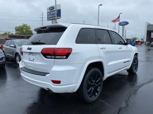 2019 Jeep Grand Cherokee Altitude