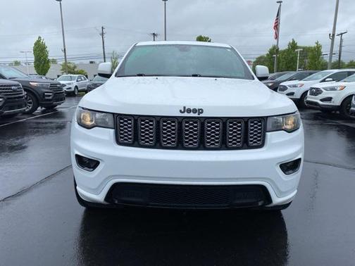 2019 Jeep Grand Cherokee Altitude