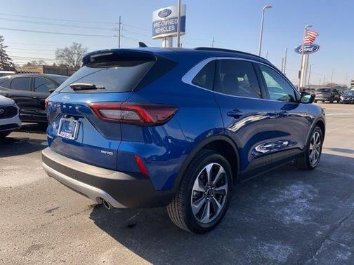 2023 Ford Escape Platinum