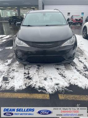 2018 Chrysler Pacifica Touring-L Plus