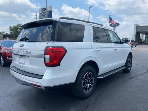 2022 Ford Expedition XLT