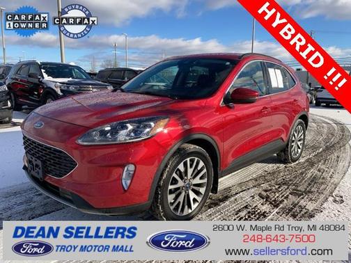 2020 Ford Escape Titanium