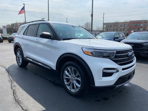 2023 Ford Explorer XLT