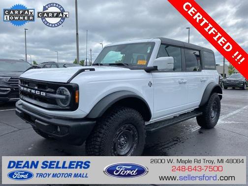 2024 Ford Bronco Outer Banks