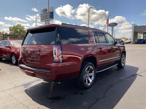 2020 GMC Yukon XL SLT