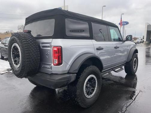 2023 Ford Bronco Black Diamond