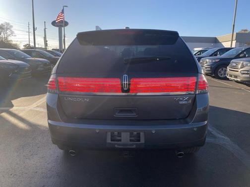 2010 Lincoln MKX Base