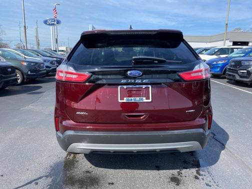 2022 Ford Edge SEL