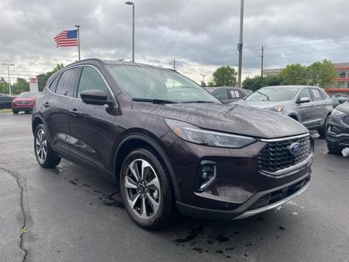 2023 Ford Escape Platinum
