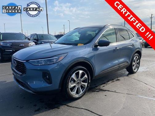 2024 Ford Escape Platinum