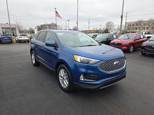 Atlas Blue Metallic 2023 Ford Edge SEL