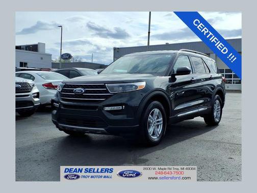 Forged Green Metallic 2023 Ford Explorer XLT