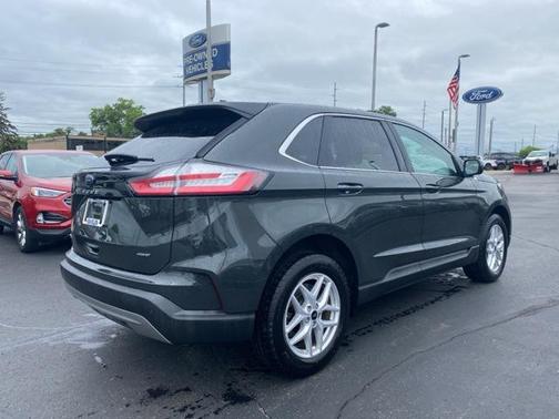 2023 Ford Edge SEL