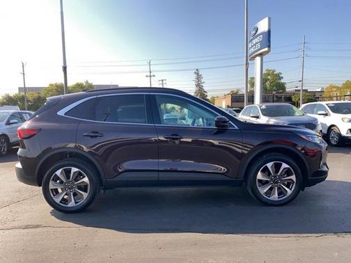 2023 Ford Escape Platinum