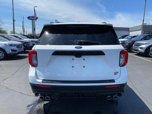 2022 Ford Explorer ST