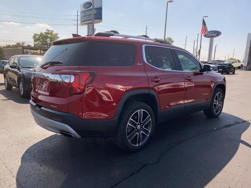 2021 GMC Acadia AWD SLT