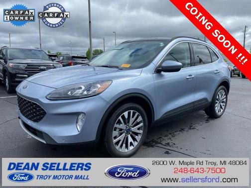 2022 Ford Escape Titanium