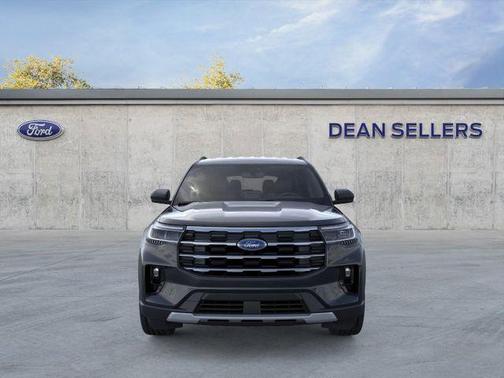 Agate Black Metallic 2026 Ford Explorer Active (200A)