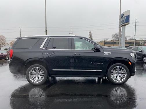 2021 GMC Yukon SLT