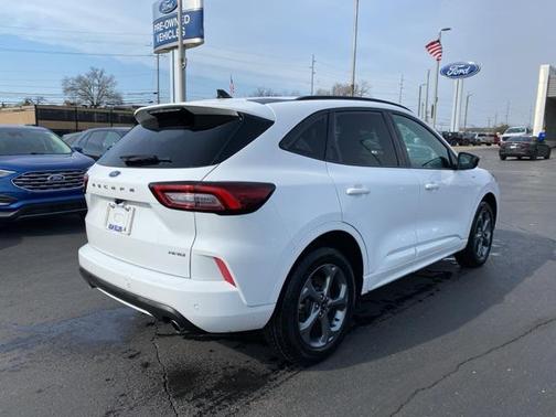2023 Ford Escape ST-Line