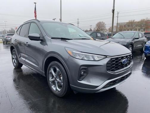 2023 Ford Escape ST-Line Select