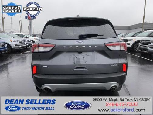 2022 Ford Escape SE