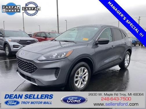 2022 Ford Escape SE