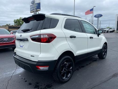 2022 Ford EcoSport SES