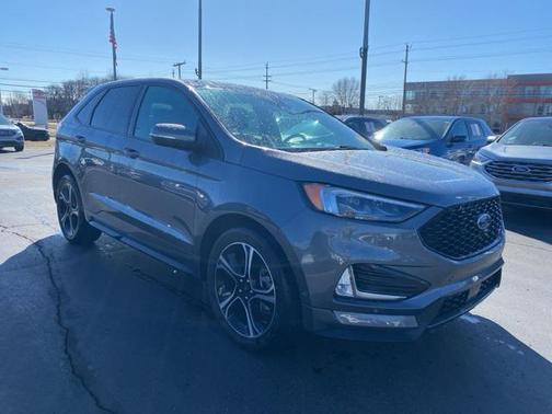 2022 Ford Edge ST