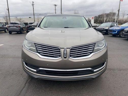 Luxe Metallic 2016 Lincoln MKX Reserve
