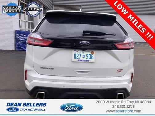 Photo 4 of 6 of 2020 Ford Edge ST