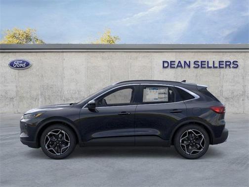 2026 Ford Escape Platinum