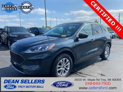 2022 Ford Escape SE