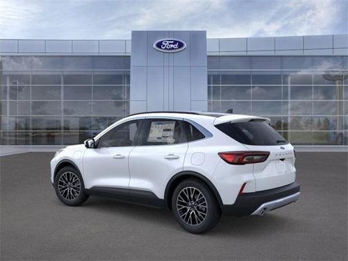 2026 Ford Escape PHEV SE