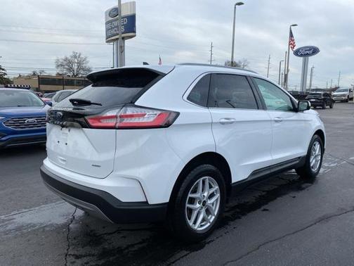 2023 Ford Edge SEL